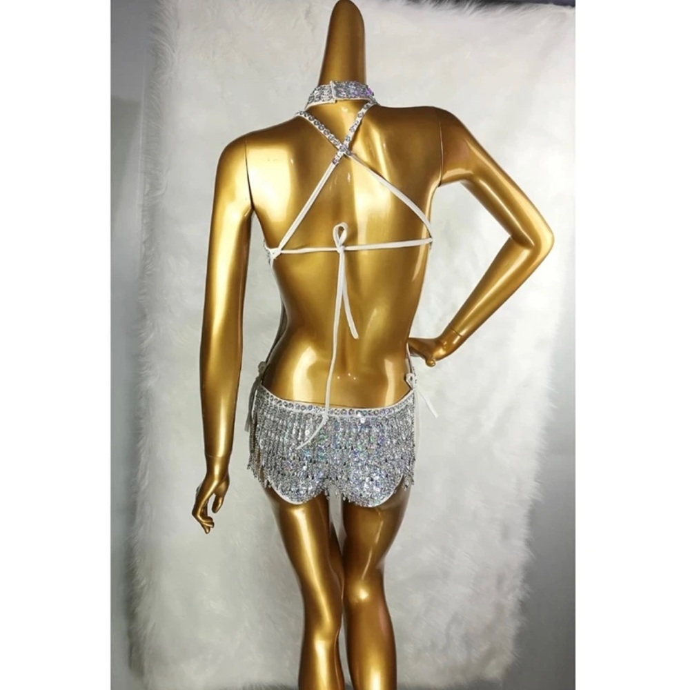 Rave Outfit - Picture 4 of 5